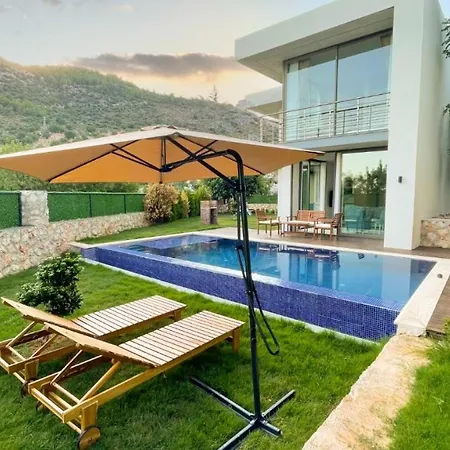 Villa W Pool Jacuzzi 5 Min To Marina In Antalya Finike