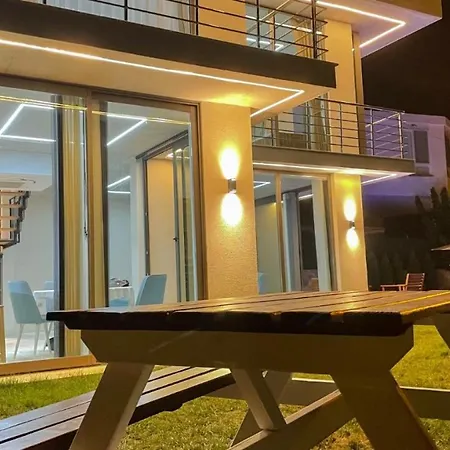 W Pool Jacuzzi 5 Min To Marina In Antalya